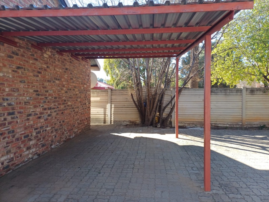 3 Bedroom Property for Sale in Freemanville North West